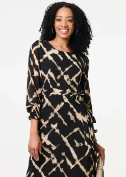 Izabel London Black Printed Long Sleeve Tie Waist Maxi Dress