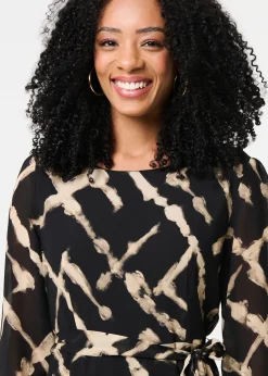 Izabel London Black Printed Long Sleeve Tie Waist Maxi Dress