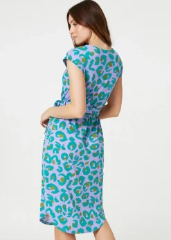 Izabel London Purple Animal Print Cap Sleeve Jersey Dress