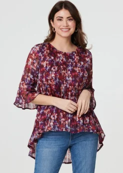 Izabel London Red Animal Print Pleated 3/4 Sleeve Blouse