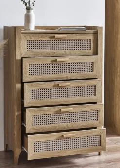 Julian Bowen Brown Sydney 5 Drawer Chest (120 x 80 x 41cm)