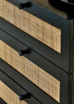 Julian Bowen Padstow 6 Drawer Chest in Black (75 x 120 x 40cm)