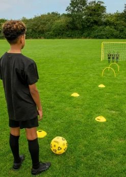 Kickmaster Multi Colour Ultimate Football Challenge set