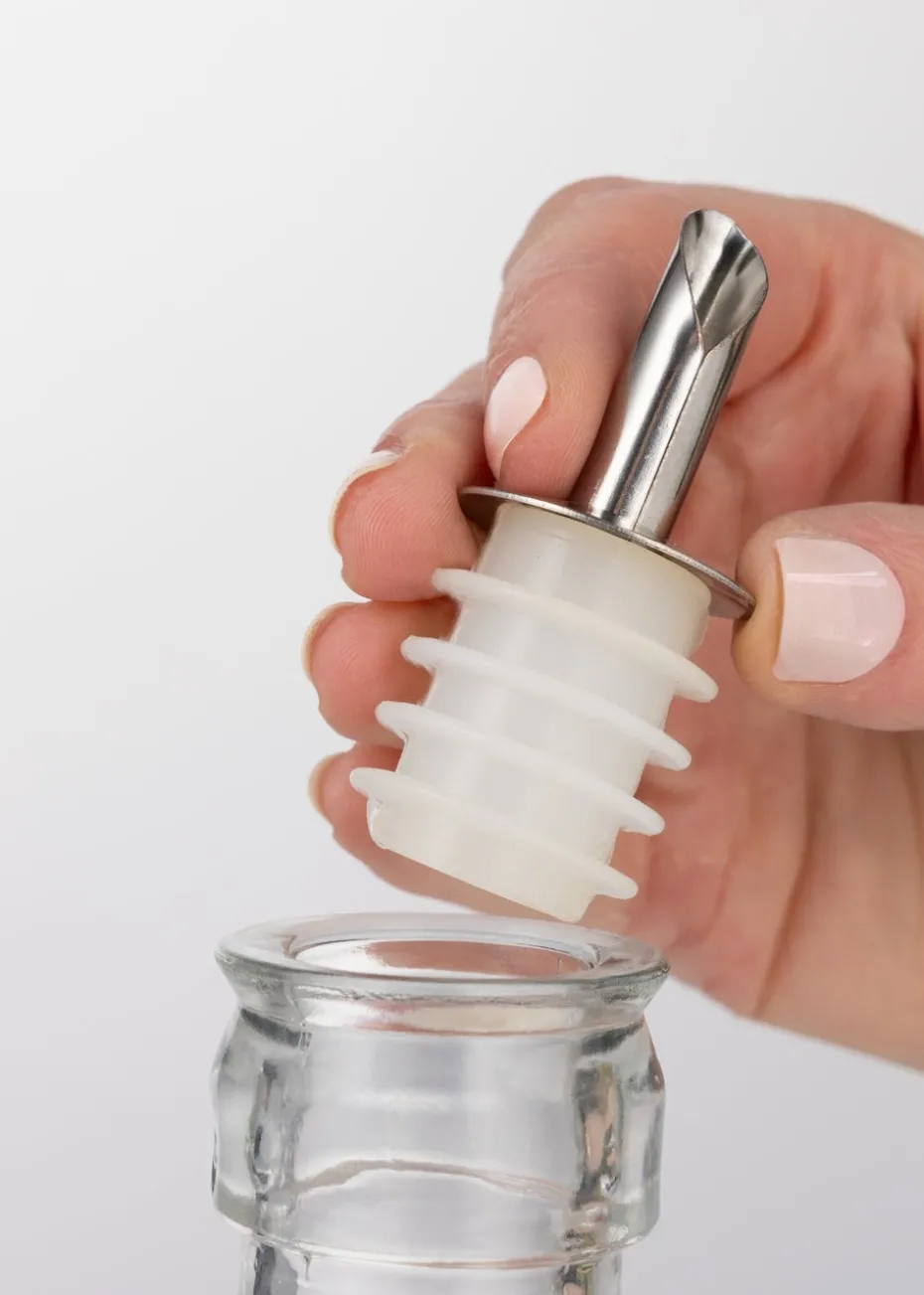 Kilner Set of 2 Oil Bottles & Metal Rack (600ml)