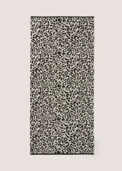 Leopard Jacquard Beach Towel
