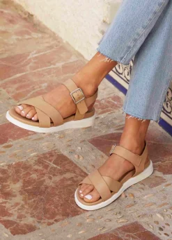 Linzi Alanis Mocha Faux Leather Footbed Flatform Sandals