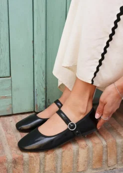 Linzi Graceful Black Faux Leather Ballet Pumps