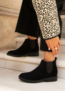 Linzi Karina Black Faux Suede Classic Chelsea Boot