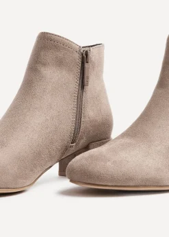 Linzi Manor Mocha Faux Suede Block Heeled Ankle Boot