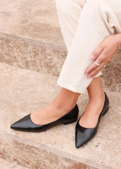 Linzi Orian Black Faux Leather Pointed Toe Ballet Flats