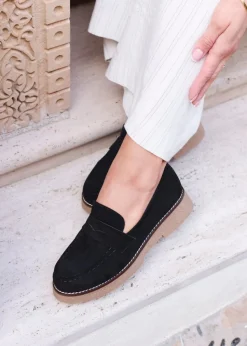 Linzi Poised Black Suede Classic Loafer