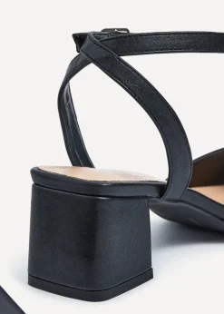 Linzi Suzy Wide Fit Black Faux Leather Court Heel