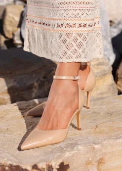 Linzi Thea Camel Faux Leather Classic Stiletto Court Heel