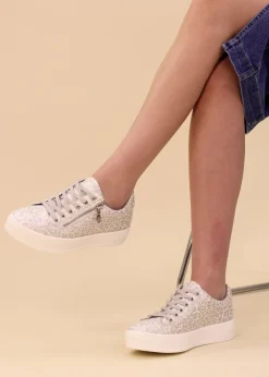 Lunar White Charm Trainer