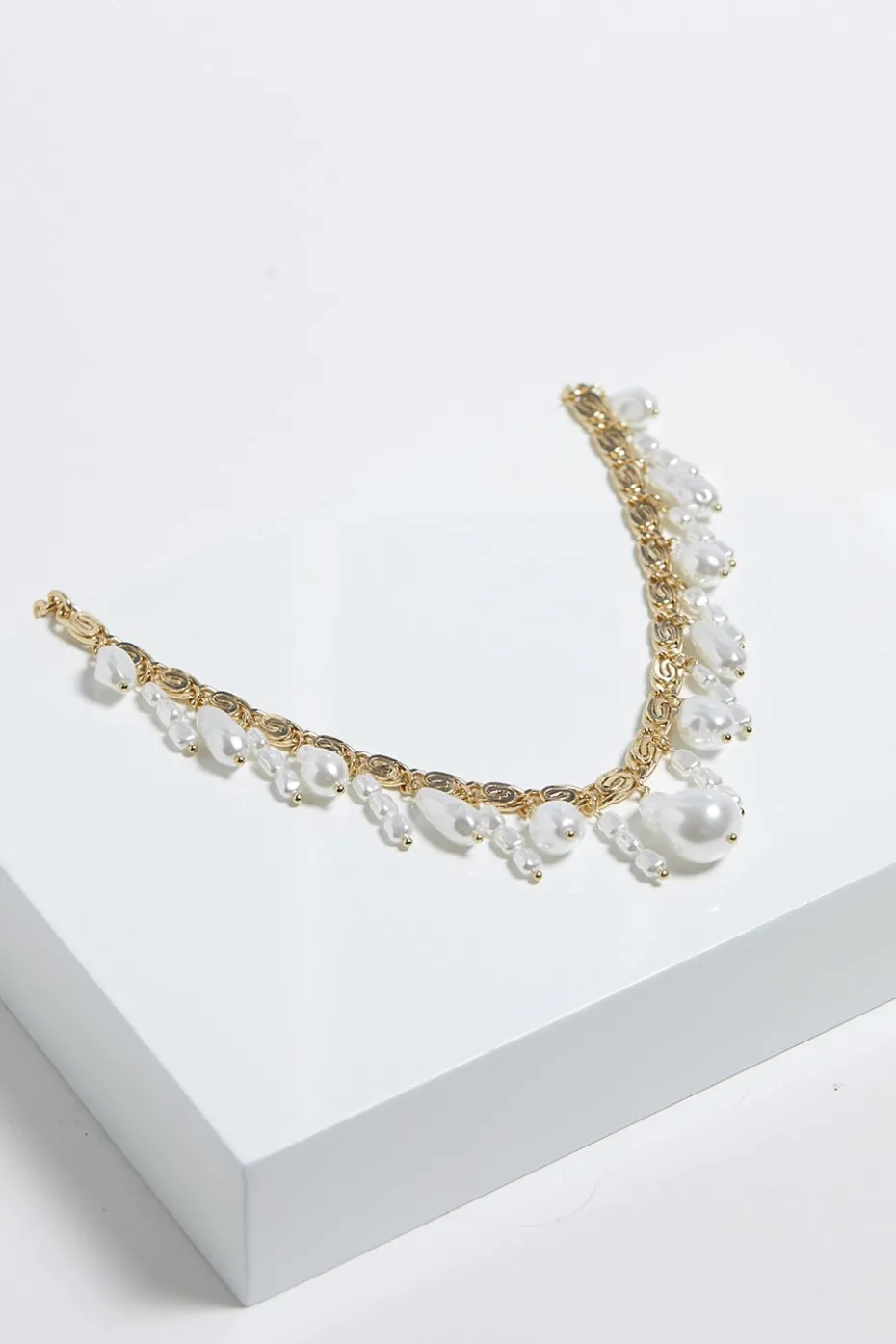 Mood Gold Cream Pearl Baroque Shaker Necklace