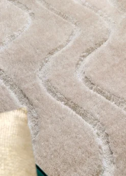 Origins Cream Soft Carved Wave Rug