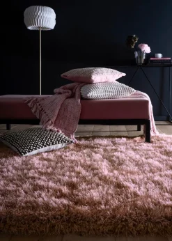 Origins Rose Extravagance Rug