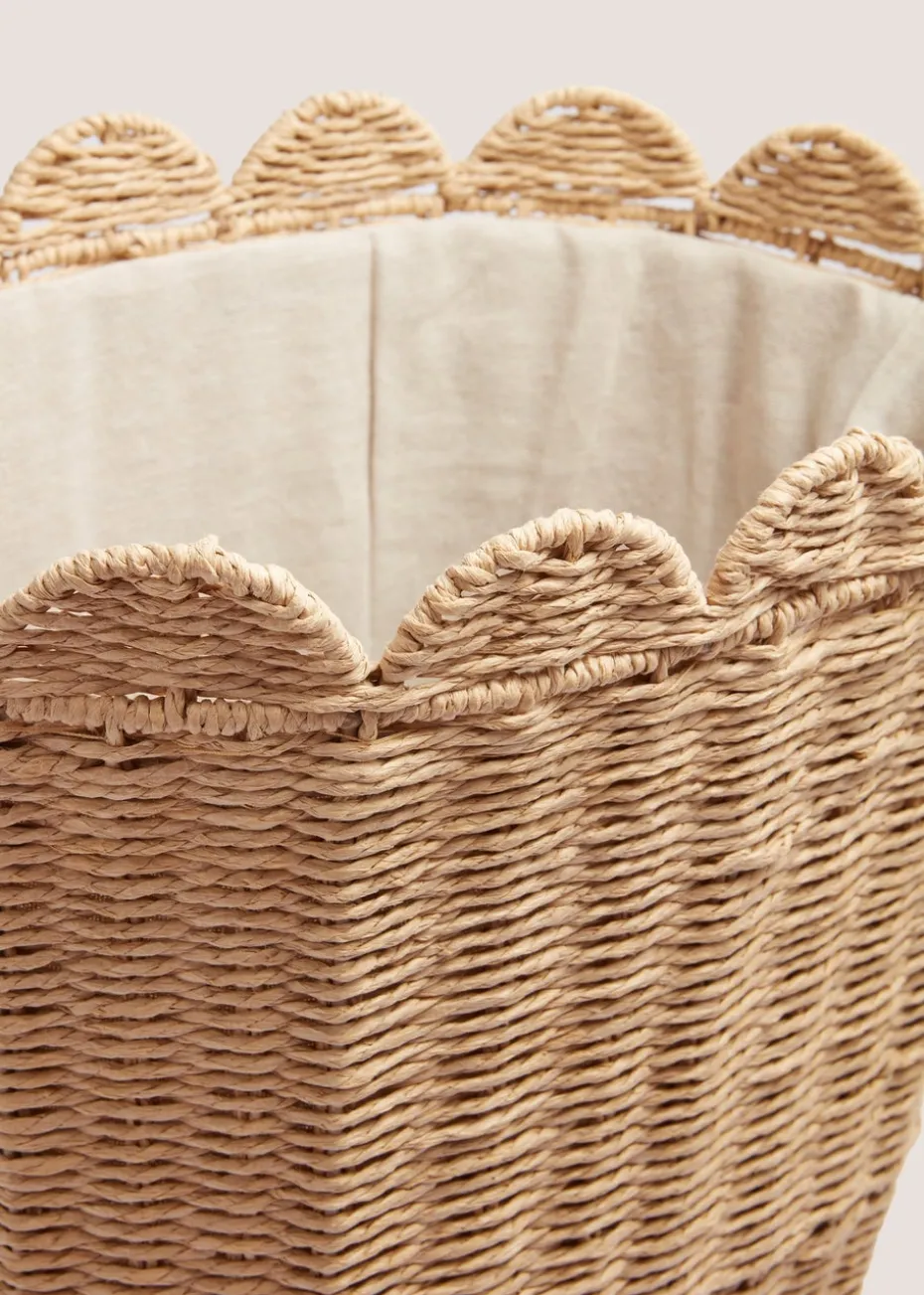Oval Scallop Edge Basket