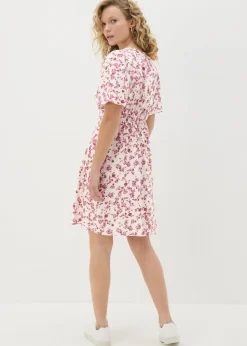 Papaya Petite Pink Ditsy Floral Mini Dress