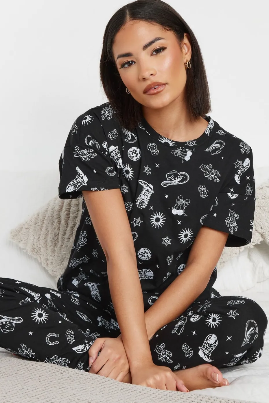 Pixiegirl Petite Black Cowboy Graphic Tapered Pyjama Set