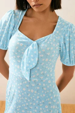 Pixiegirl Petite Blue Daisy Floral Tie Front Midi Dress
