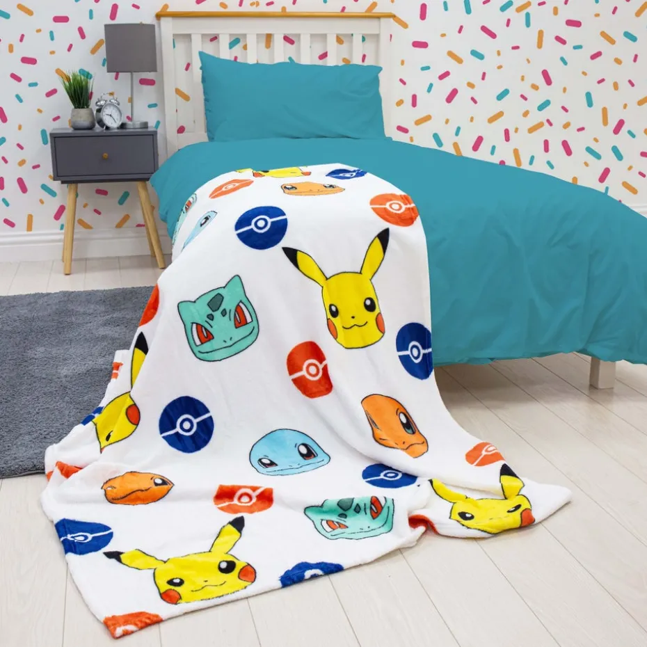 Pokemon Badges Throw