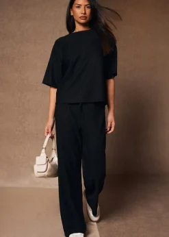 Quiz Black Textured T-Shirt