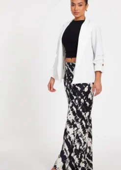 Quiz Cream Petite Ruched Sleeve Blazer