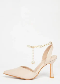 Quiz Natural Pearl Strap Court Heels