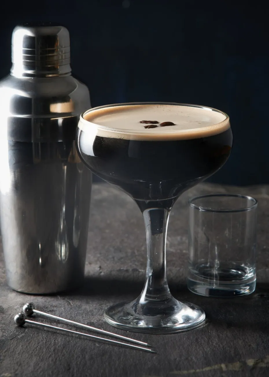 Ravenhead Entertain Set of 4 Cocktail Saucer Glasses