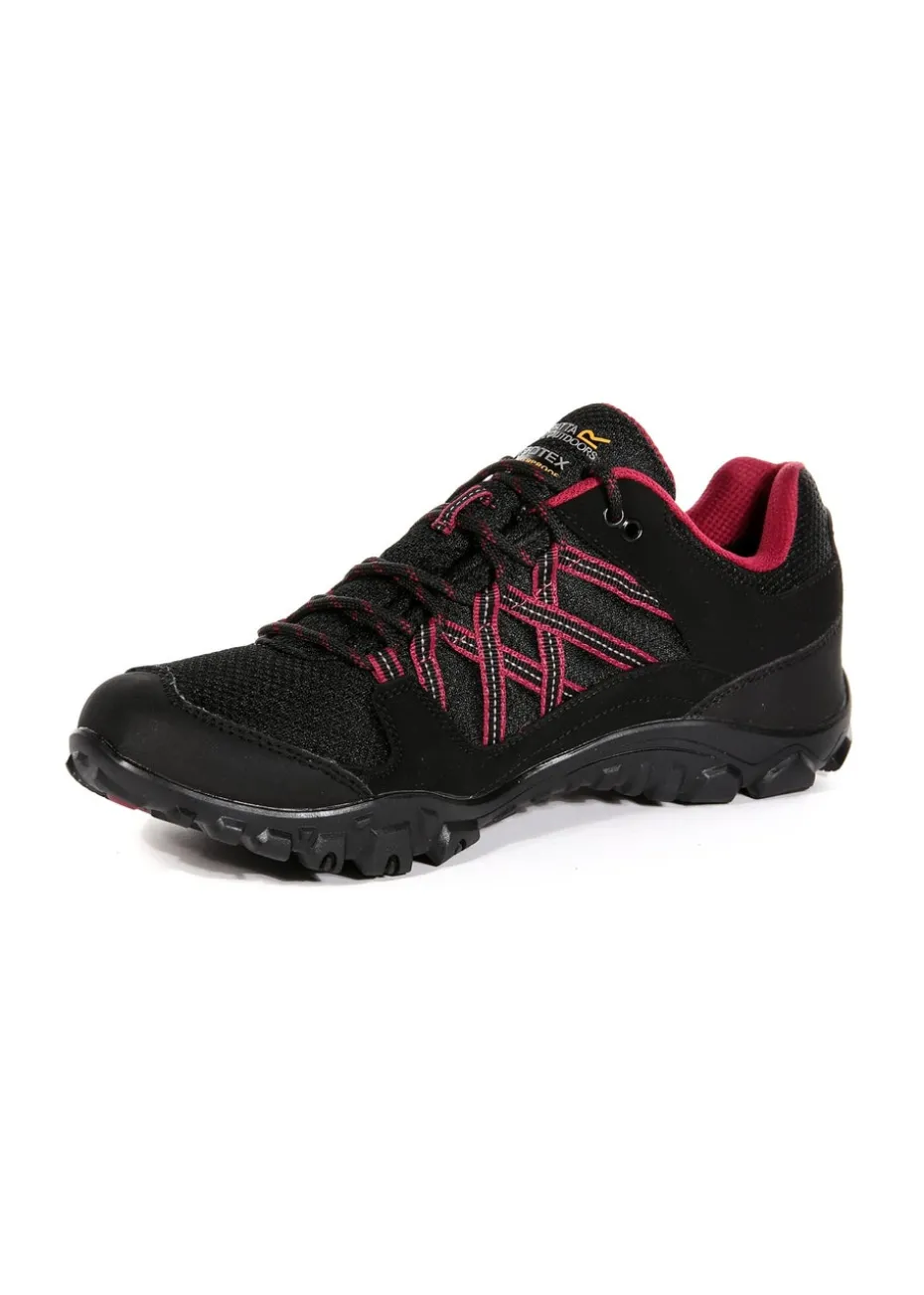 Regatta Black Edgepoint III Waterproof Walking Shoe