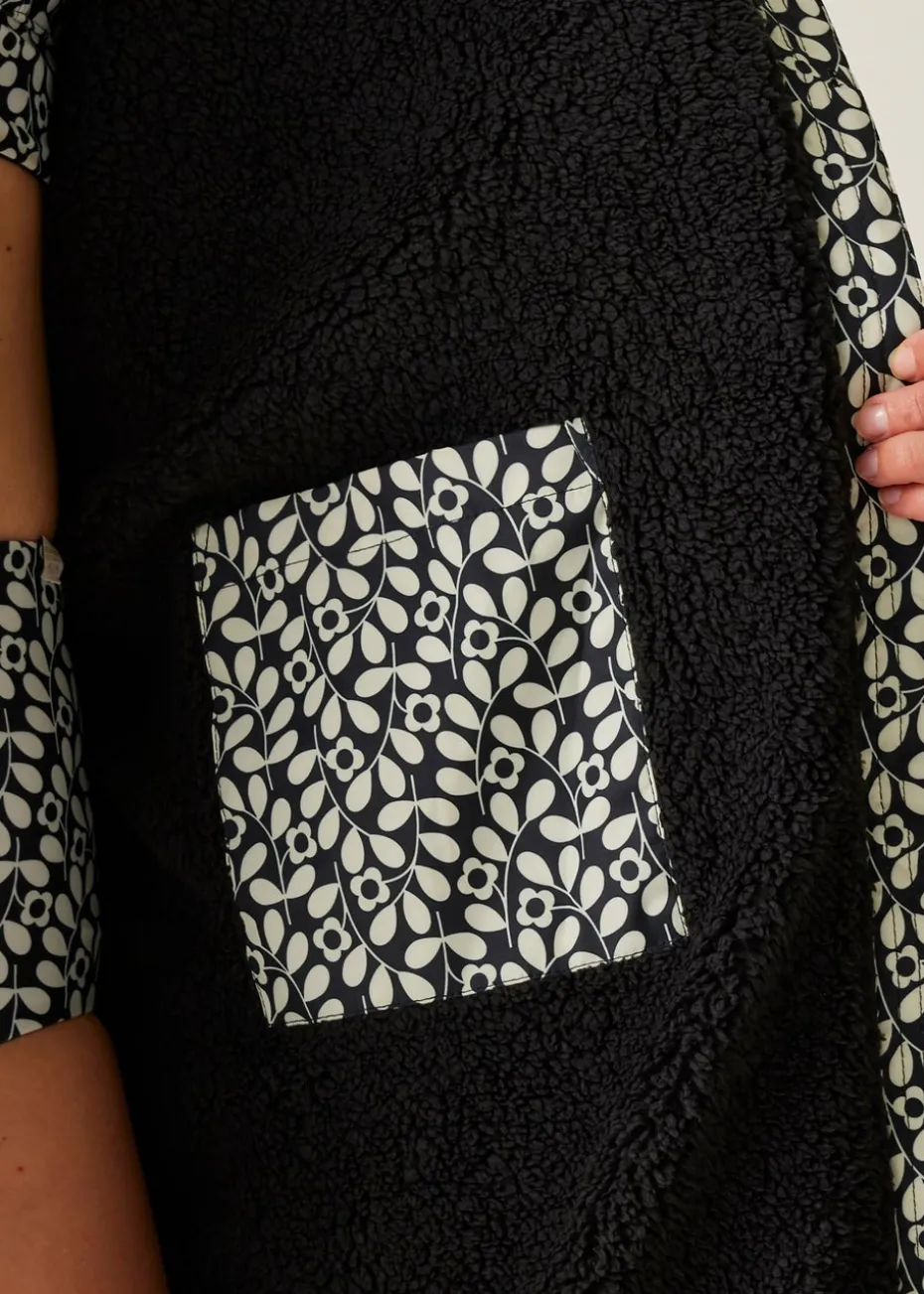 Regatta Jasmine Flower Black Orla Waterproof Hydrofort Changing Robe