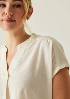 Regatta Light Vanilla Rianne Lightweight Shirt