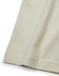 Roald Dahl James & The Giant Peach Unisex Kids Beige T-Shirt (3-14 Years)