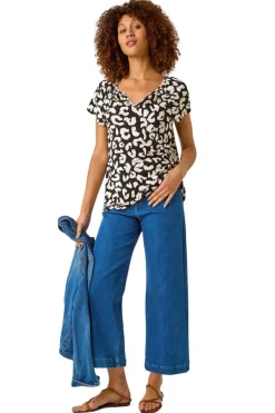 Roman Black Animal Print V Neck Stretch Top