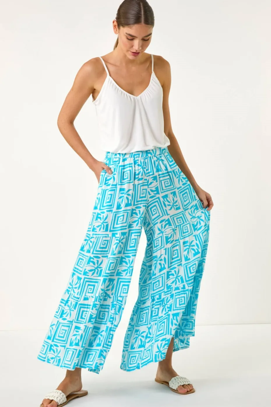 Roman Turquoise Palm Tile Print Tiered Palazzo Trouser