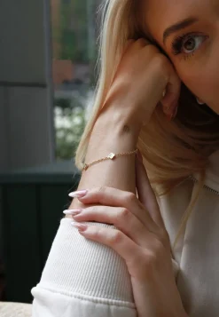 Say It With Gold Dainty Clover Chain Bracelet