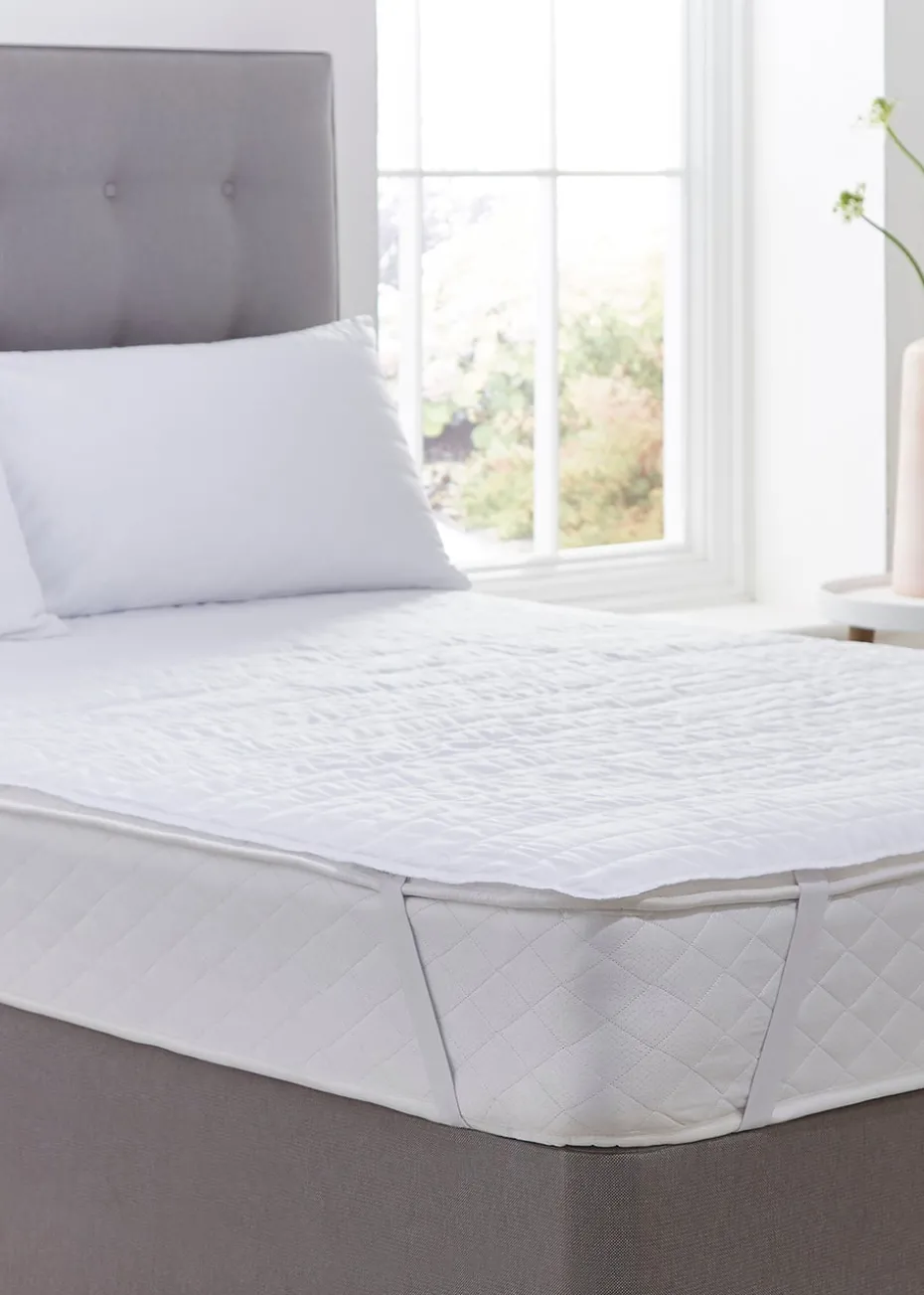 Silentnight Essentials Mattress Protector