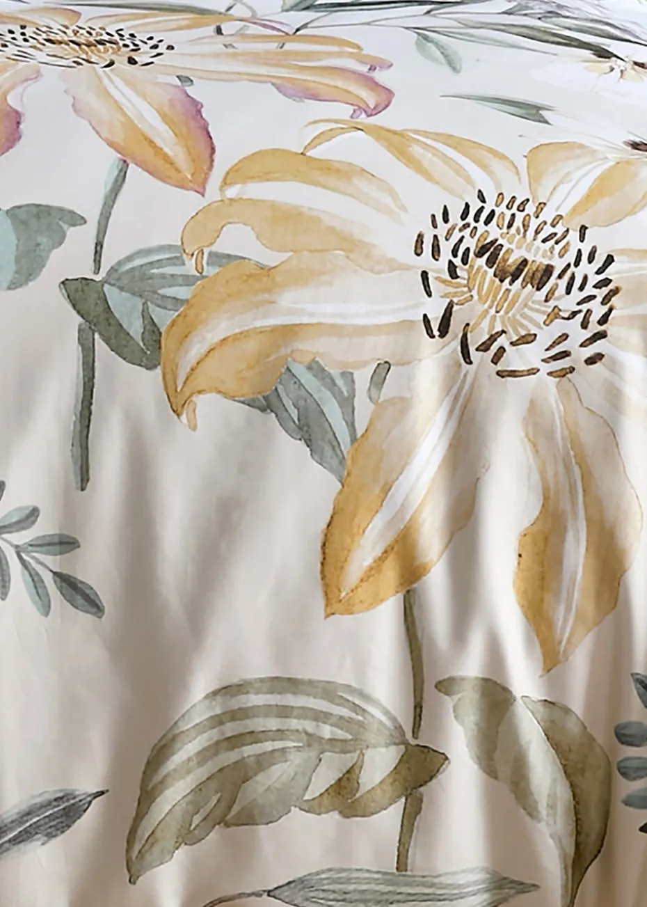 Soiree Sagara Digitally Printed Gold Duvet Cover Set