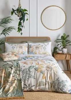 Soiree Sagara Digitally Printed Gold Duvet Cover Set