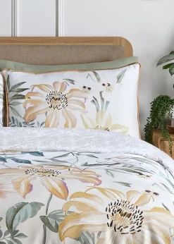 Soiree Sagara Digitally Printed Gold Duvet Cover Set