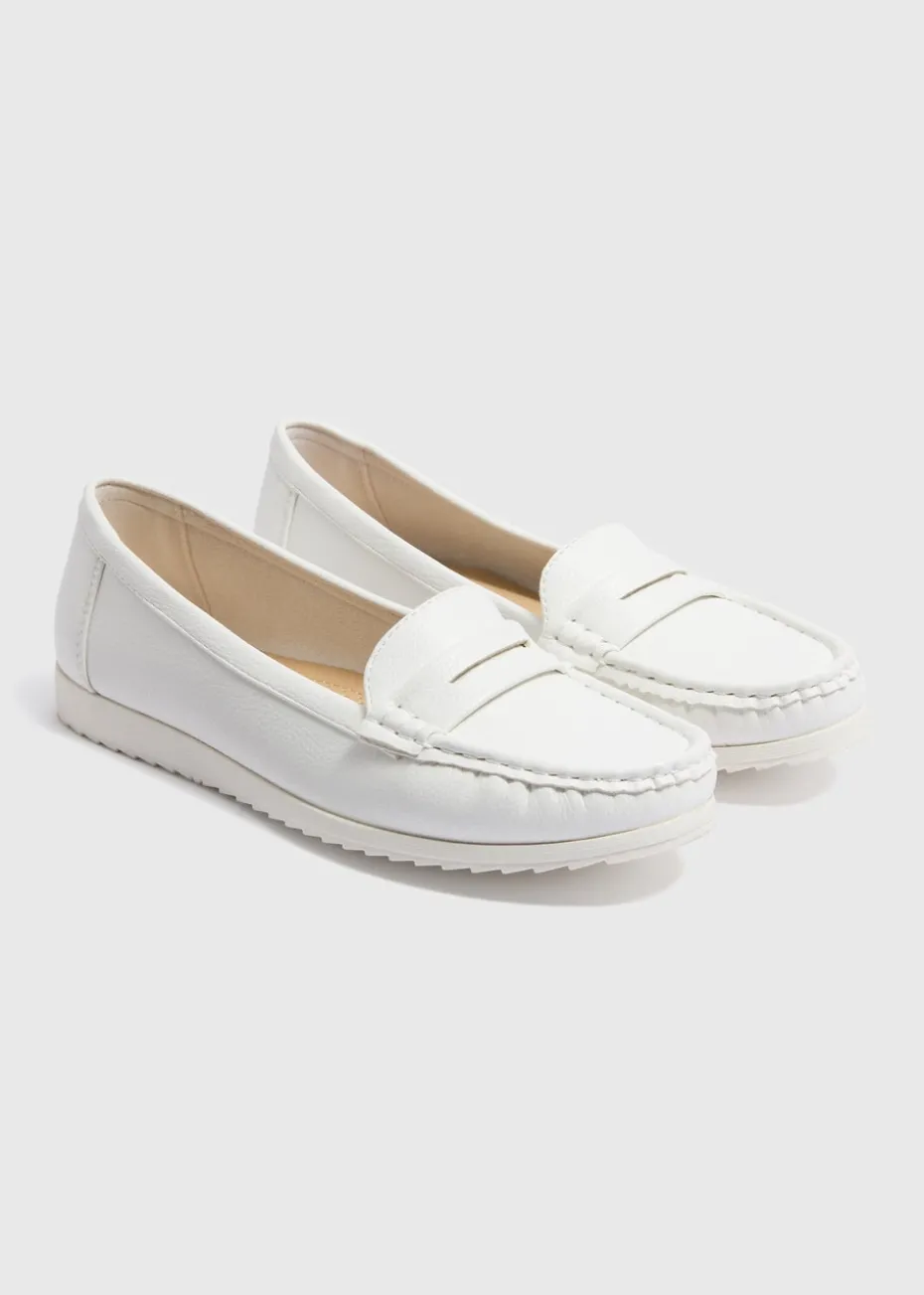 Soleflex White Loafer Shoe