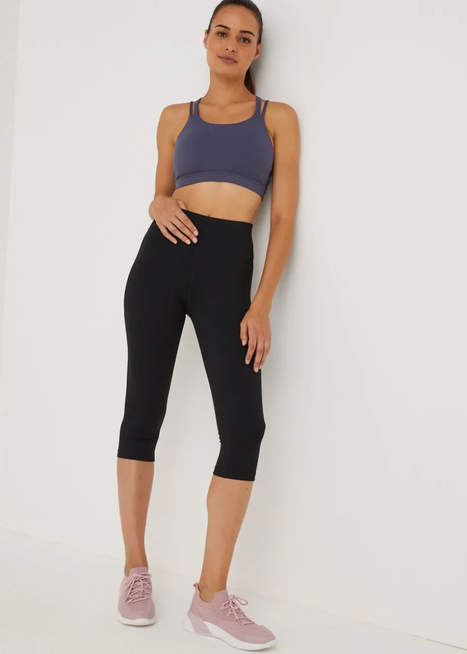 Souluxe Black Capri Sports Leggings