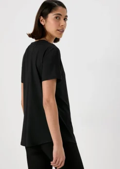 Souluxe Black T-Shirt