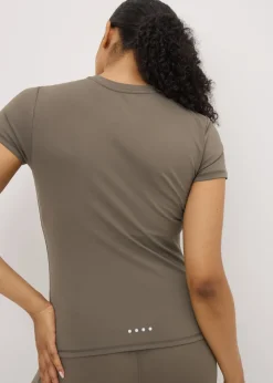 Souluxe Mocha Fitted T-Shirt