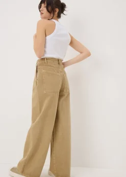 Stone Pleat Wide Leg Jeans
