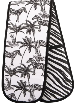 Summerhouse by Navigate Black & White Madagascar Oven Gloves