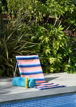 Summerhouse by Navigate Riviera Foldable With Carry Handle Stripe Chair