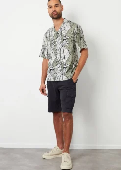 Threadbare Black Retro Tropical Leaf Print Revere Collar Shirt