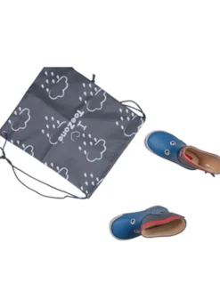 ToeZone Boys Blue Rico Novelty Shark Rain Boot (Younger 6- Older 12)